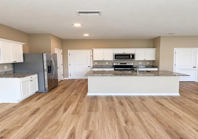 Photo 3 of Single family home for sale at 35139 White Water Lily Way, Zephyrhills, FL 33541 | MLS# W7890680 | Listing updated on 2026-10-28