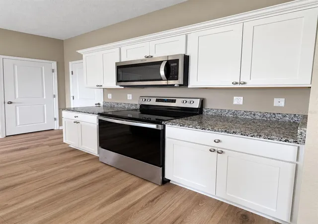 Photo 4 of Single family home for sale at 35139 White Water Lily Way, Zephyrhills, FL 33541 | MLS# W7890680 | Listing updated on 2026-10-28