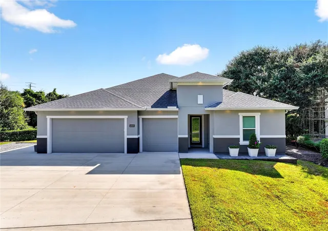 Photo 1 of Single family home for sale at 4805 S Peninsula Dr, Ponce Inlet, FL 32127 | MLS# V4952011 | Listing updated on 2026-10-29