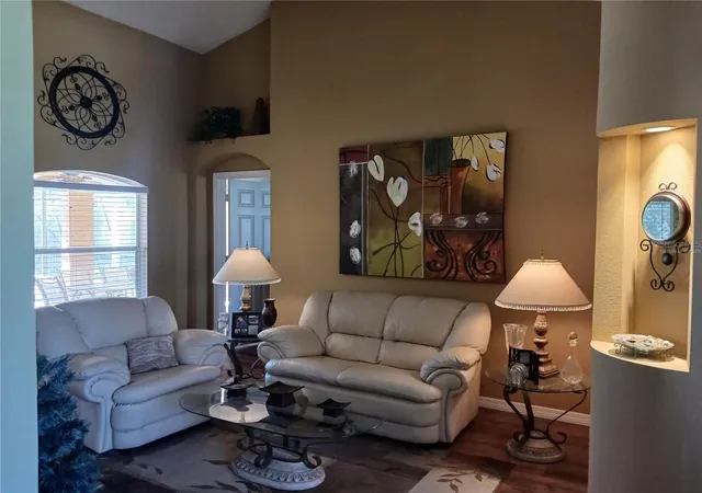 Photo 3 of Single family home for sale at 1811 Nectarine Trl, Clermont, FL 34714 | MLS# O6453088 | Listing updated on 2026-10-28