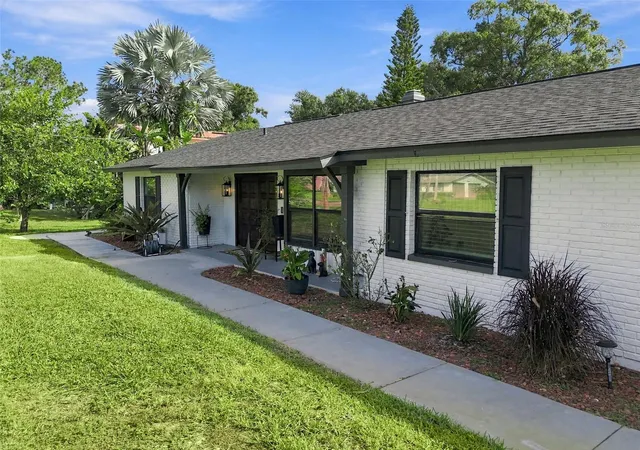 Photo 4 of Single family home for sale at 7913 Flowerfield Dr, Tampa, FL 33615 | MLS# TB8561958 | Listing updated on 2026-10-30