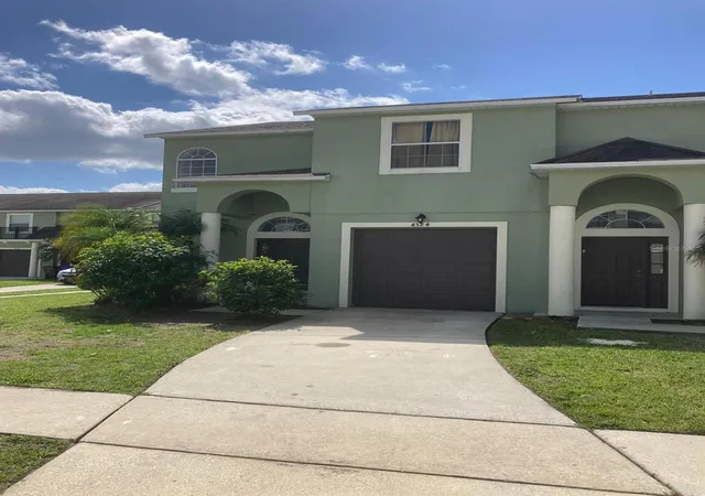Townhouse for sale at 4324 Paradise Cvs Ct, KISSIMMEE, FL 34746 | MLS# O6453102