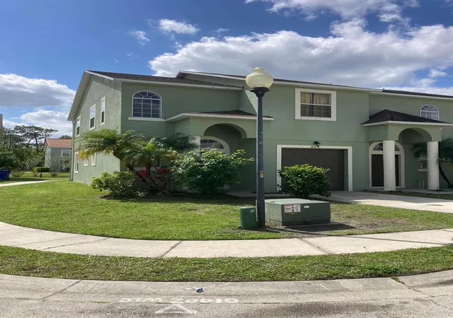 Photo 1 of Townhouse for sale at 4324 Paradise Cvs Ct, Kissimmee, FL 34746 | MLS# O6453102 | Listing updated on 2026-10-28