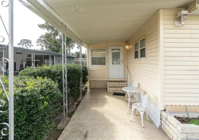 Photo 3 of Manufactured home for sale at 37324 Lois Ave, Zephyrhills, FL 33542 | MLS# W7890683 | Listing updated on 2026-10-29
