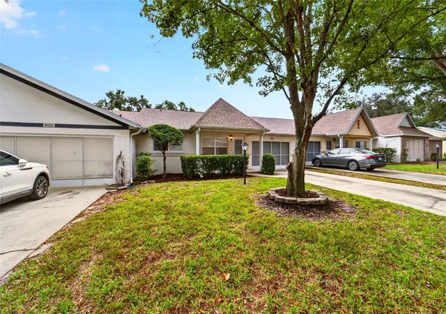 Photo 2 of House for sale at 9439 SW 85th Avenue Rd, Ocala, FL 34481 | MLS# OM734785 | Listing updated on 2026-10-28