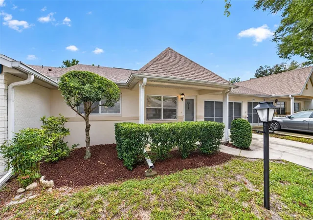 Photo 3 of House for sale at 9439 SW 85th Avenue Rd, Ocala, FL 34481 | MLS# OM734785 | Listing updated on 2026-10-28