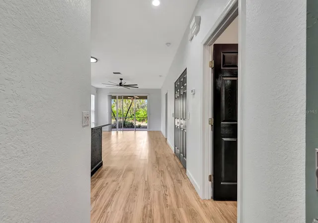 Photo 3 of House for sale at 5035 Lakescene Pl, Sarasota, FL 34243 | MLS# A4711010 | Listing updated on 2026-10-29