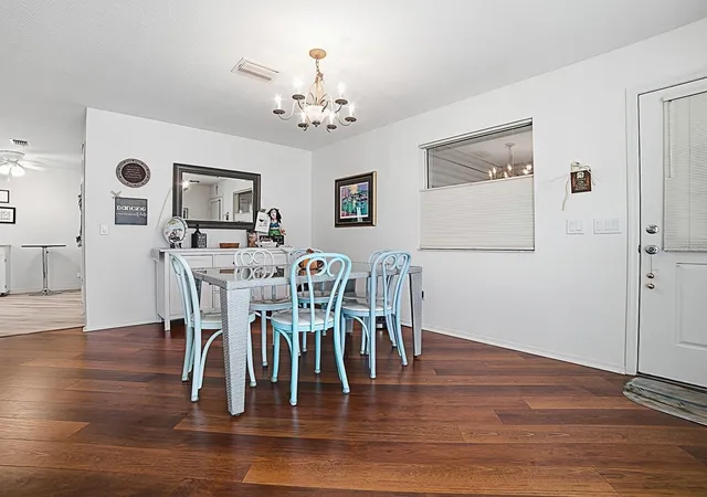Photo 4 of Single family home for sale at 2023 Johnson Ct, The Villages, FL 32162 | MLS# G5119532 | Listing updated on 2026-10-29
