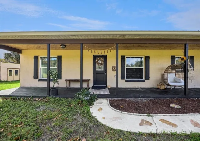 Photo 4 of Single family home for sale at 2760 E Osceola Rd, Geneva, FL 32732 | MLS# O6453121 | Listing updated on 2026-10-29