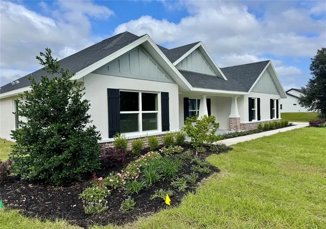 Photo 1 of Single family home for sale at 18441 SW 66th Loop, Dunnellon, FL 34432 | MLS# OM734792 | Listing updated on 2026-10-28