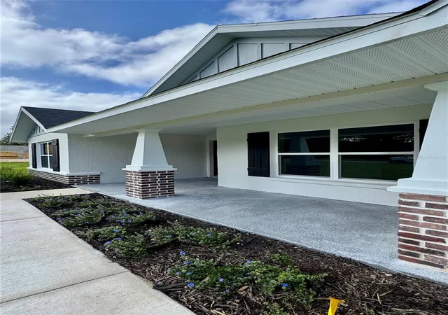 Photo 3 of Single family home for sale at 18441 SW 66th Loop, Dunnellon, FL 34432 | MLS# OM734792 | Listing updated on 2026-10-28