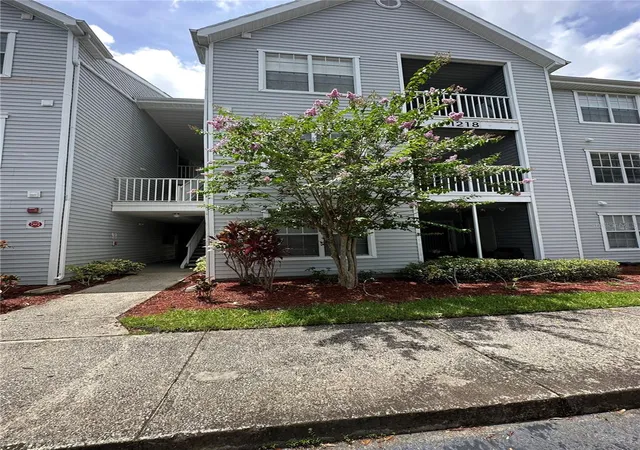 Photo 2 of Condo for sale at 1218 Bermuda Lakes Ln #203, Kissimmee, FL 34741 | MLS# S5160297 | Listing updated on 2026-10-28