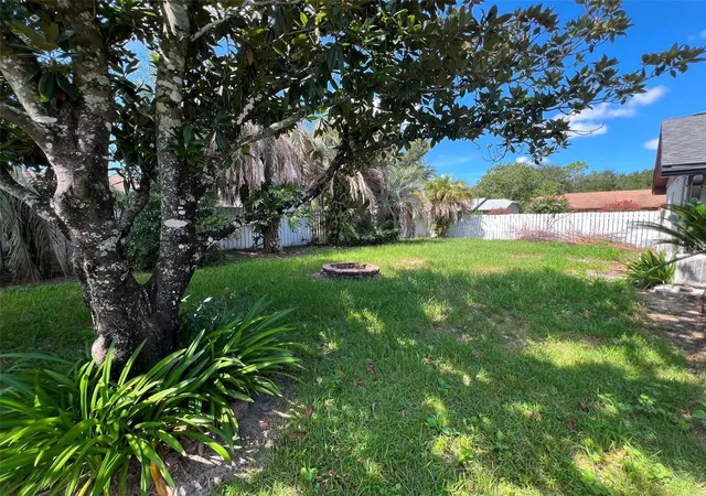 Photo 4 of Single family home for sale at 8936 Rose Hl Dr, Orlando, FL 32818 | MLS# S5160298 | Listing updated on 2026-10-28