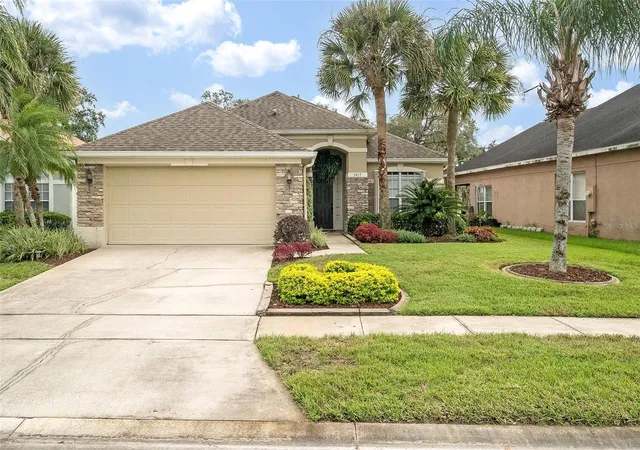 Photo 2 of Single family home for sale at 1917 Willow Wood Dr, Kissimmee, FL 34746 | MLS# S5160299 | Listing updated on 2026-10-28