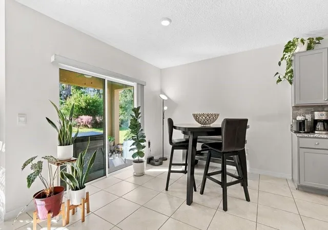 Photo 3 of Single family home for sale at 843 Lazio Cir, Debary, FL 32713 | MLS# V4952015 | Listing updated on 2026-10-28