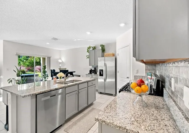 Photo 4 of Single family home for sale at 843 Lazio Cir, Debary, FL 32713 | MLS# V4952015 | Listing updated on 2026-10-28