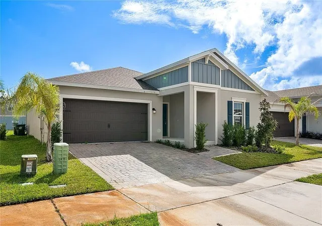Photo 2 of Single family home for sale at 4753 Golden Knight Blvd, Kissimmee, FL 34746 | MLS# O6453134 | Listing updated on 2026-10-29