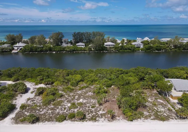 Photo 3 of Land for sale at 351 Bocilla Dr, Placida, FL 33946 | MLS# D6149387 | Listing updated on 2026-10-29
