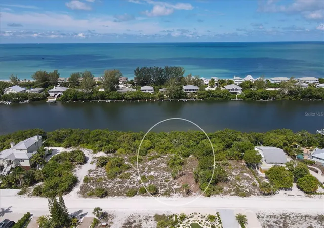 Photo 4 of Land for sale at 351 Bocilla Dr, Placida, FL 33946 | MLS# D6149387 | Listing updated on 2026-10-29