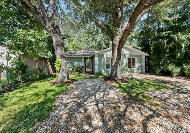 Photo 1 of Single family home for sale at 3013 W Arch St, Tampa, FL 33607 | MLS# TB8562011 | Listing updated on 2026-10-29