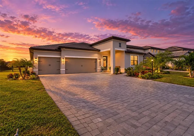 Photo 3 of Single family home for sale at 4918 Oyster Pearl St, Bradenton, FL 34211 | MLS# A4711033 | Listing updated on 2026-10-30