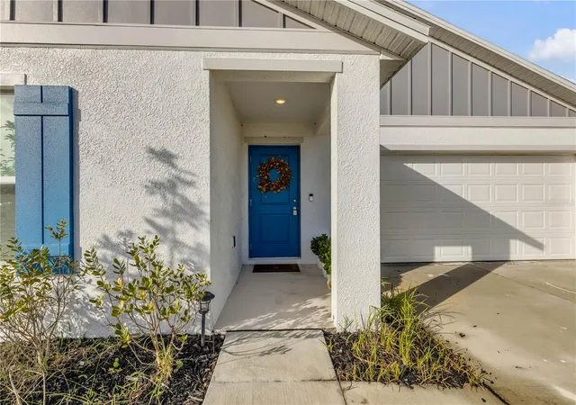 Photo 3 of Single family home for sale at 1295 Belle Isle Ln, Daytona Beach, FL 32124 | MLS# V4952016 | Listing updated on 2026-10-28
