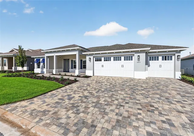 Photo 3 of Single family home for sale at 10313 SW 84th Street Rd, Ocala, FL 34481 | MLS# OM734799 | Listing updated on 2026-10-28