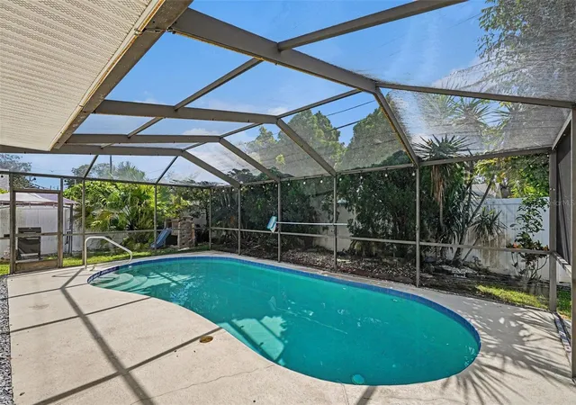 Photo 1 of Single family home for sale at 13570 99th Avenue N, Seminole, FL 33776 | MLS# TB8562062 | Listing updated on 2026-10-29