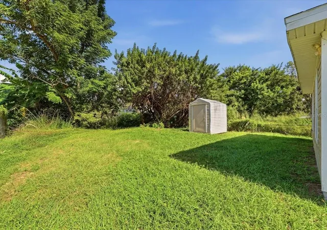 Photo 3 of Single family home for sale at 881 5th Street, Winter Haven, FL 33881 | MLS# L4966084 | Listing updated on 2026-10-28