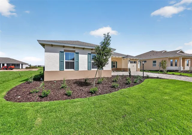 Photo 3 of Single family home for sale at 10225 SW 84th Street Rd, Ocala, FL 34481 | MLS# OM734801 | Listing updated on 2026-10-28
