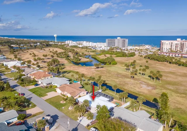 Photo 4 of Single family home for sale at 273 Ocean Palm Dr, Flagler Beach, FL 32136 | MLS# FC322399 | Listing updated on 2026-10-28