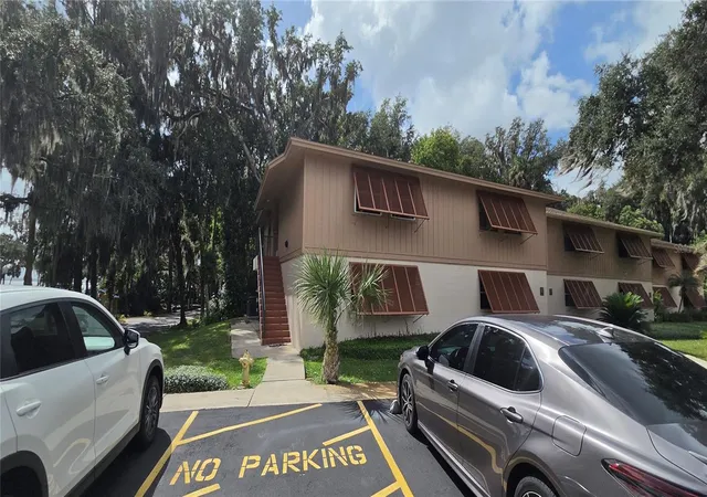 Photo 1 of Condo for sale at 100 Sweetgum Woods Ct #14C, Deltona, FL 32725 | MLS# V4952024 | Listing updated on 2026-10-28