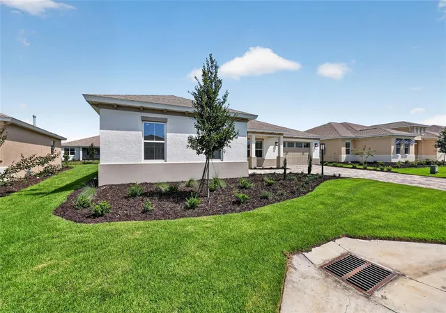 Photo 4 of Single family home for sale at 10209 SW 84th Street Rd, Ocala, FL 34481 | MLS# OM734812 | Listing updated on 2026-10-28