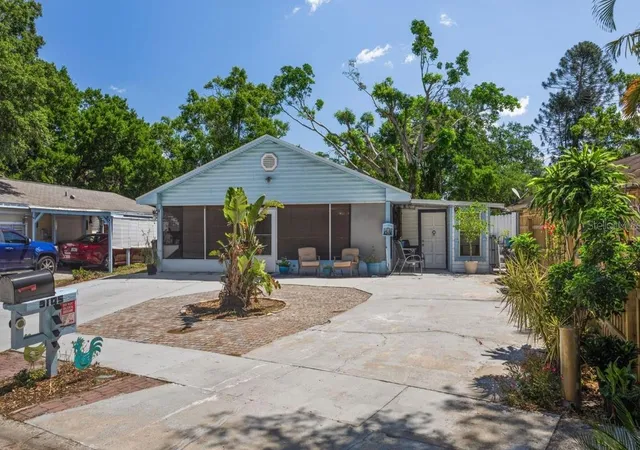 Single family home for sale at 3105 Gordon Ct, TAMPA, FL 33619 | MLS# TB8562127