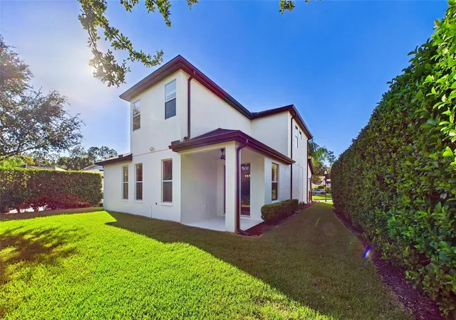 Photo 4 of Single family home for sale at 32033 Garden Alcove Loop, Wesley Chapel, FL 33545 | MLS# TB8562134 | Listing updated on 2026-10-30