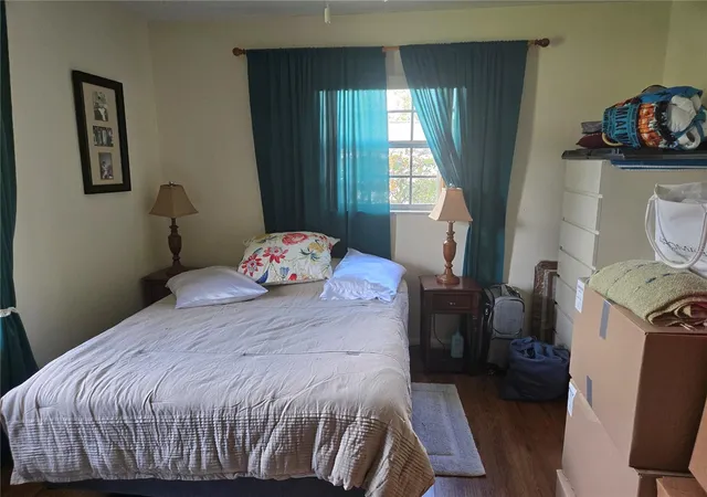 Photo 4 of Single family home for sale at 3413 SE 33rd Avenue, Ocala, FL 34471 | MLS# OM734813 | Listing updated on 2026-10-28