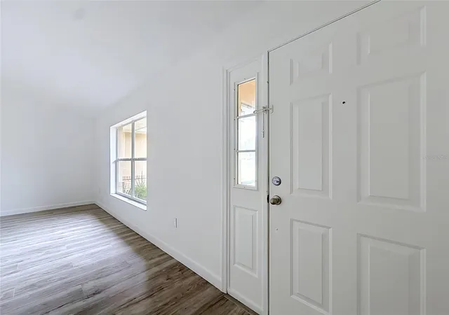 Photo 3 of Single family home for sale at 11 Carnation Ct E, Homosassa, FL 34446 | MLS# O6453238 | Listing updated on 2026-10-28