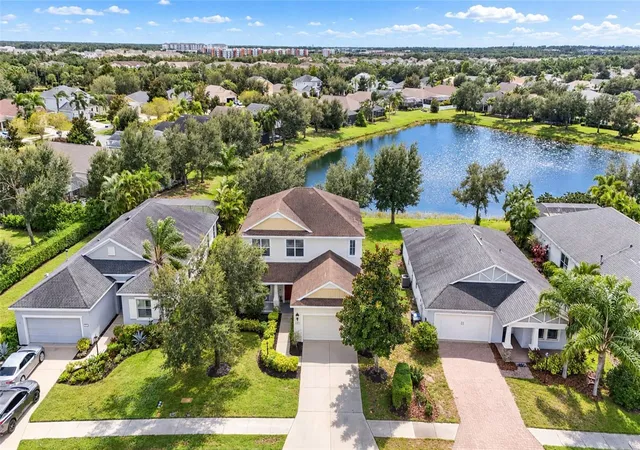 Single family home for sale at 5008 Mission Park Ln, BRADENTON, FL 34211 | MLS# A4711087