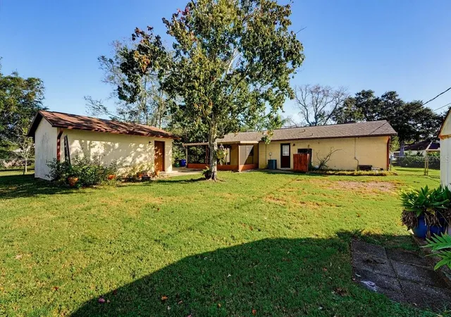 Photo 2 of Single family home for sale at 2226 Vista Palm Dr, Edgewater, FL 32141 | MLS# NS1089593 | Listing updated on 2026-10-28