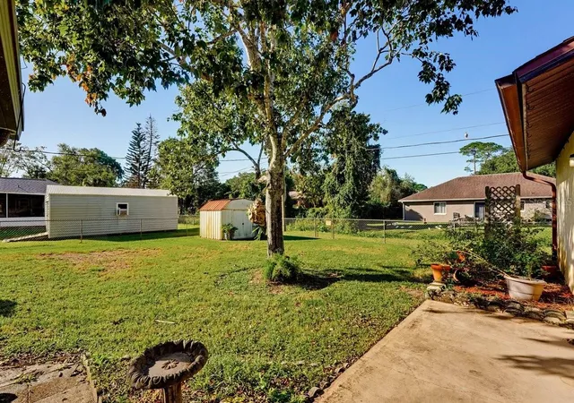 Photo 4 of Single family home for sale at 2226 Vista Palm Dr, Edgewater, FL 32141 | MLS# NS1089593 | Listing updated on 2026-10-28