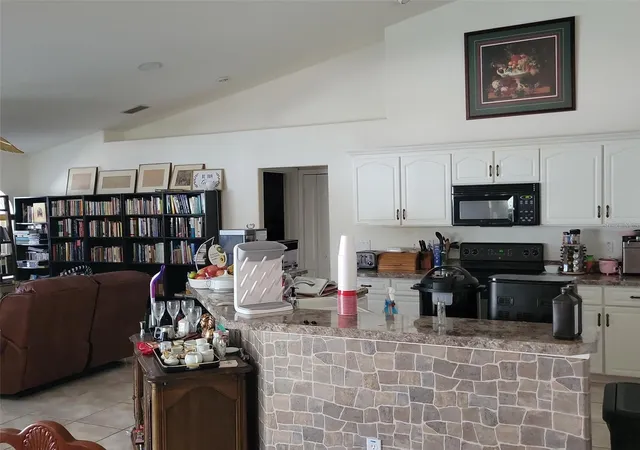 Photo 3 of Single family home for sale at 11 Prince Walter Ln, Palm Coast, FL 32164 | MLS# FC322406 | Listing updated on 2026-10-28