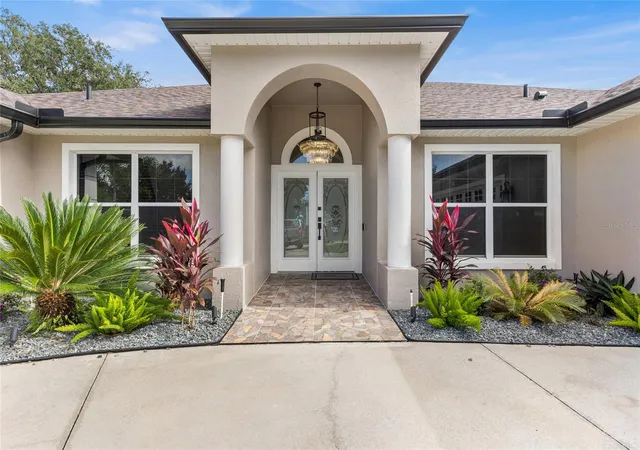 Photo 1 of Single family home for sale at 987 Princeton Dr, Clermont, FL 34711 | MLS# O6453261 | Listing updated on 2026-10-29