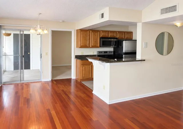Listing Photo 1 - Condo for sale in building located at 1021 S Hiawassee Rd, Orlando, FL 32835 - Unit #3927
