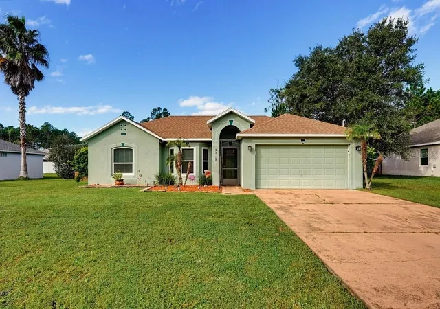 Photo 1 of Single family home for sale at 34 Seathorn Path, Palm Coast, FL 32164 | MLS# NS1089594 | Listing updated on 2026-10-28