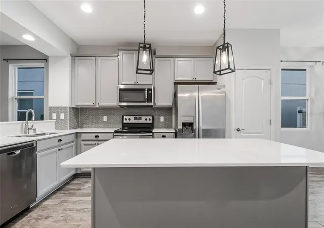 Photo 3 of Single family home for sale at 5567 Cypress Hl Rd, Winter Garden, FL 34787 | MLS# O6453267 | Listing updated on 2026-10-29