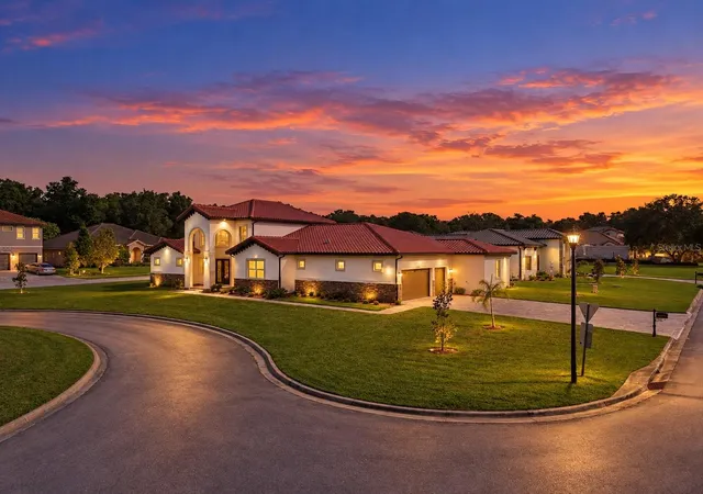 Single family home for sale at 12926 Brunello Cir, CLERMONT, FL 34711 | MLS# O6453268