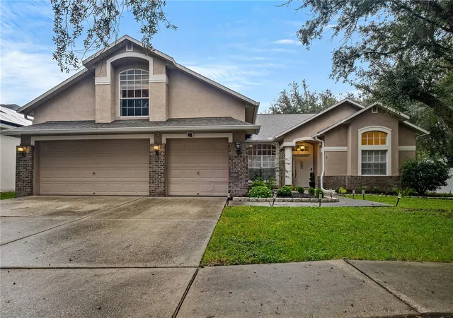 Photo 2 of Single family home for sale at 8612 Swann Ridge Ct, Tampa, FL 33647 | MLS# TB8562172 | Listing updated on 2026-10-29