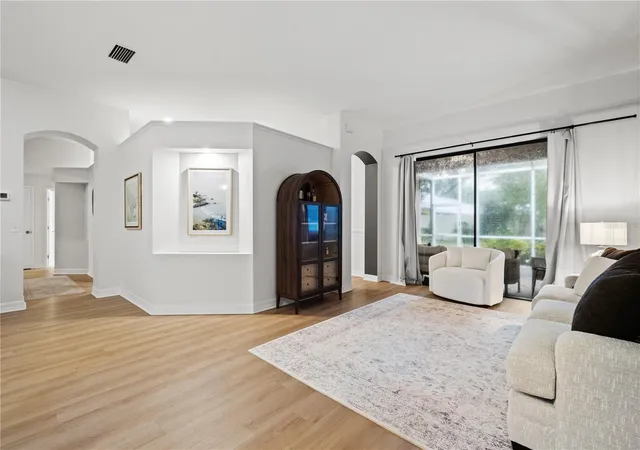Photo 4 of Single family home for sale at 8612 Swann Ridge Ct, Tampa, FL 33647 | MLS# TB8562172 | Listing updated on 2026-10-29
