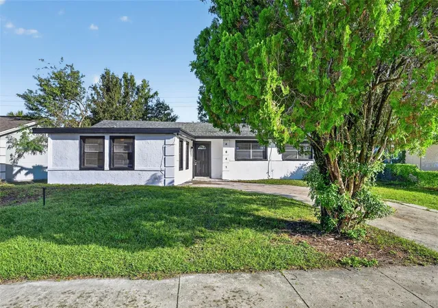 Photo 1 of Single family home for sale at 4641 Cepeda St, Orlando, FL 32811 | MLS# O6453283 | Listing updated on 2026-10-28