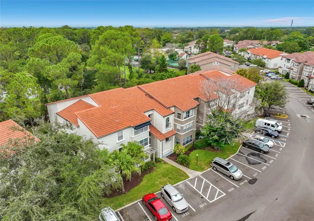 Condo for sale at 5164 Conroy Rd #16, ORLANDO, FL 32811 | MLS# L4966097
